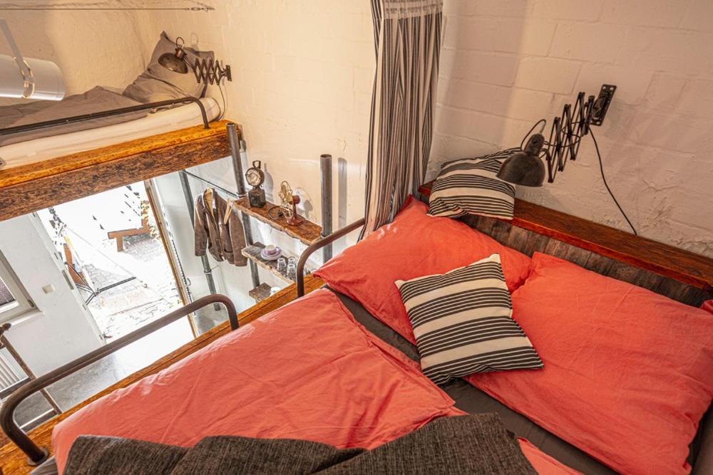 Apartment Louse Puschen Manufaktur *
